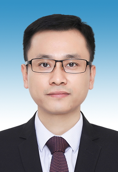 龚桢梽：党组书记、主任，省大湾区办主任